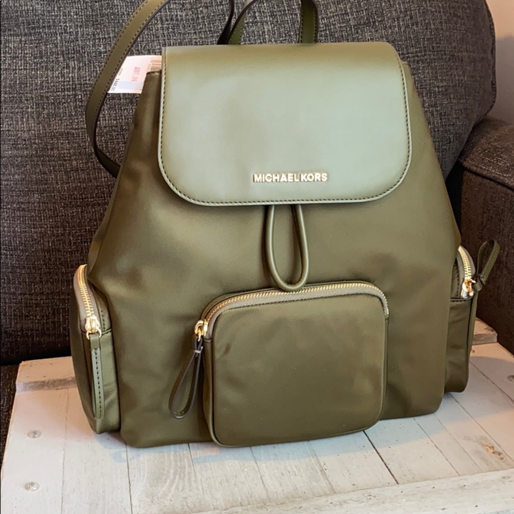 Michael Kors ‘ABBEY’ Backpack - BRAND NEW!! - Picture 1 of 8